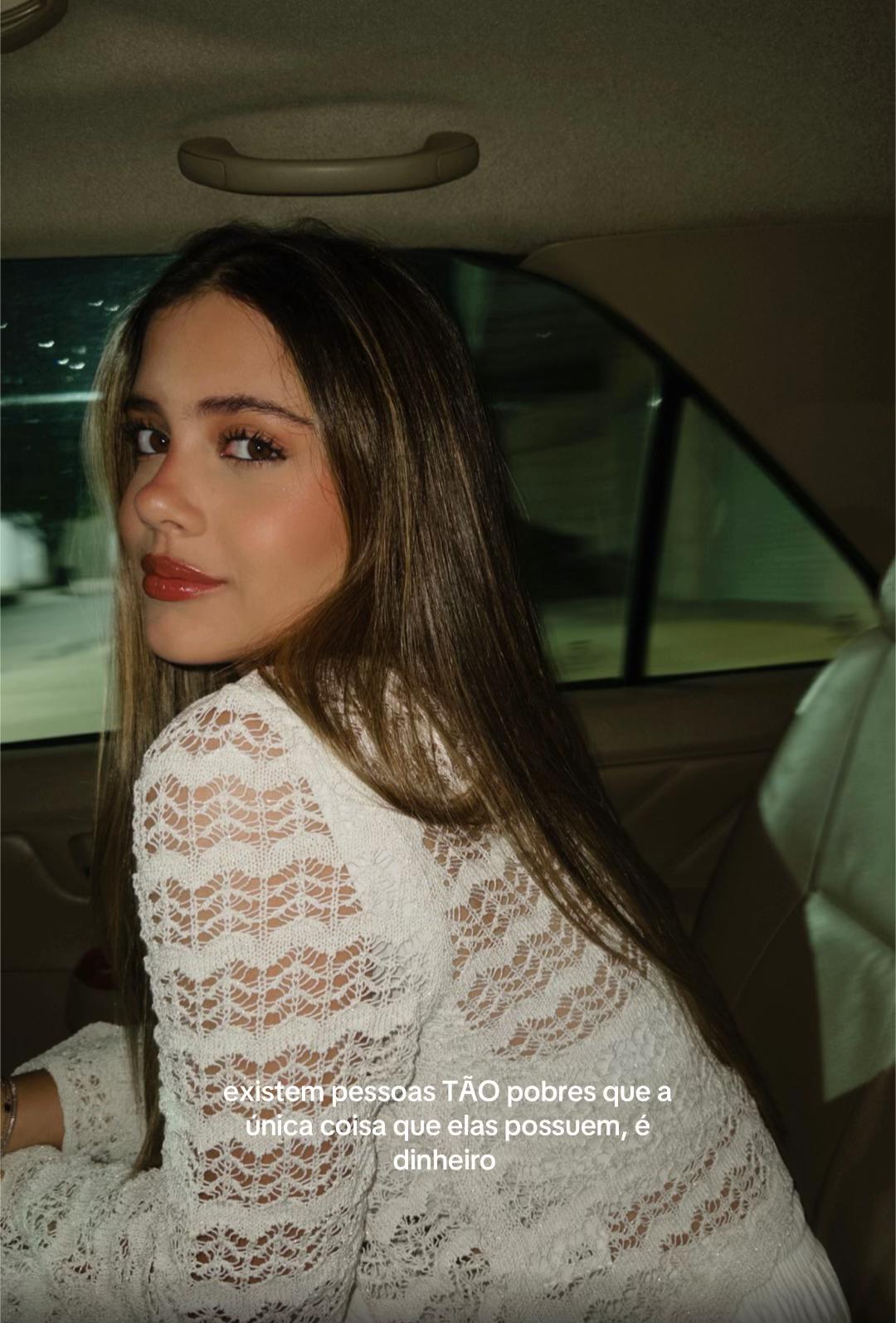 @gabriela