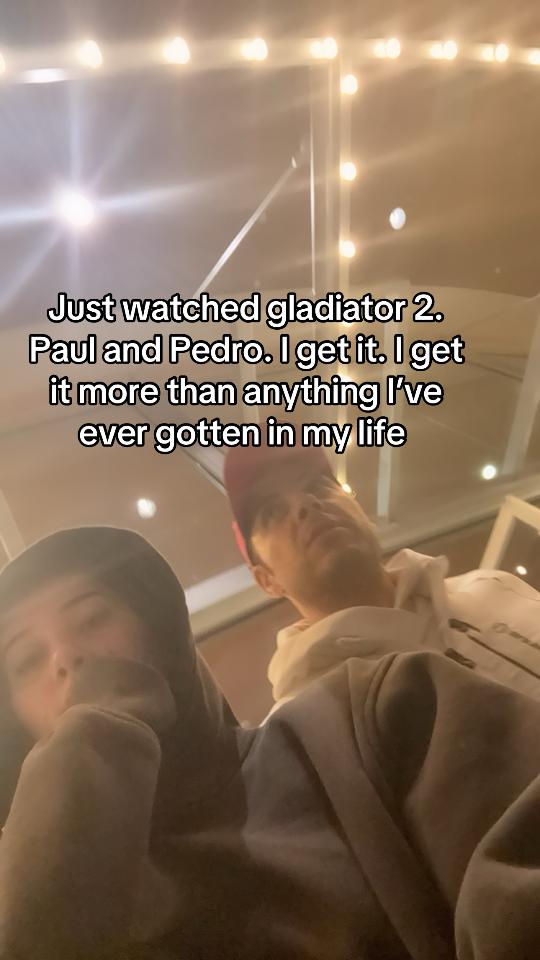 @dhsusjsisi67