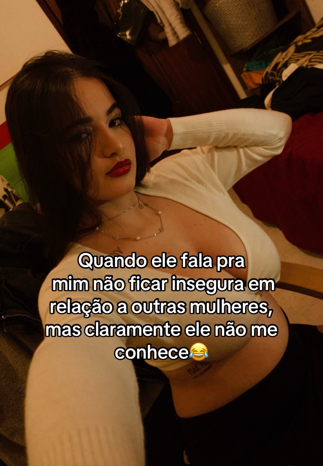 @V&aacute; nessa