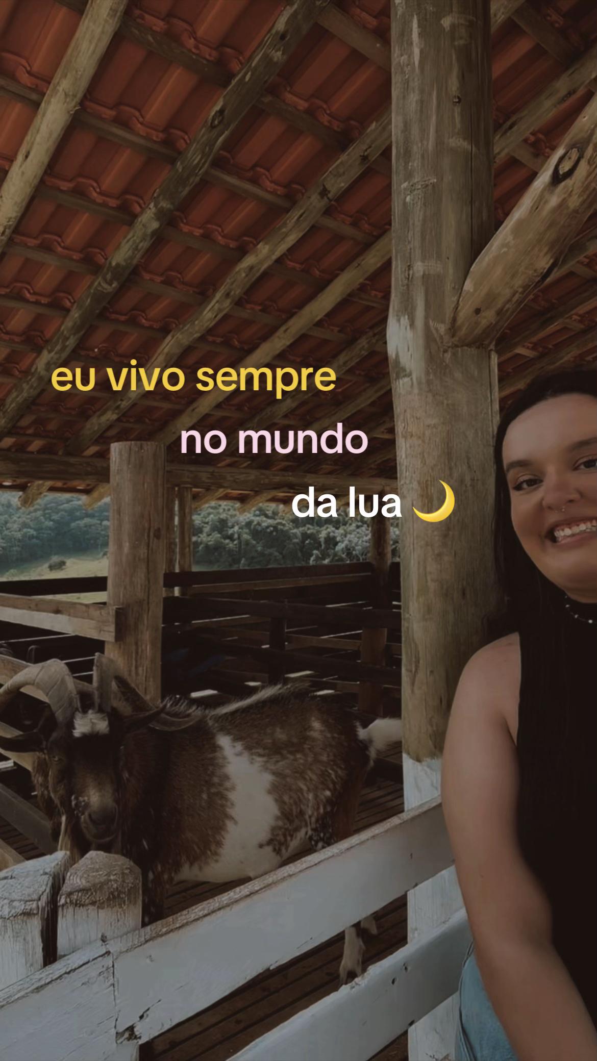 @Julia Pravina ⛤ Bruxa