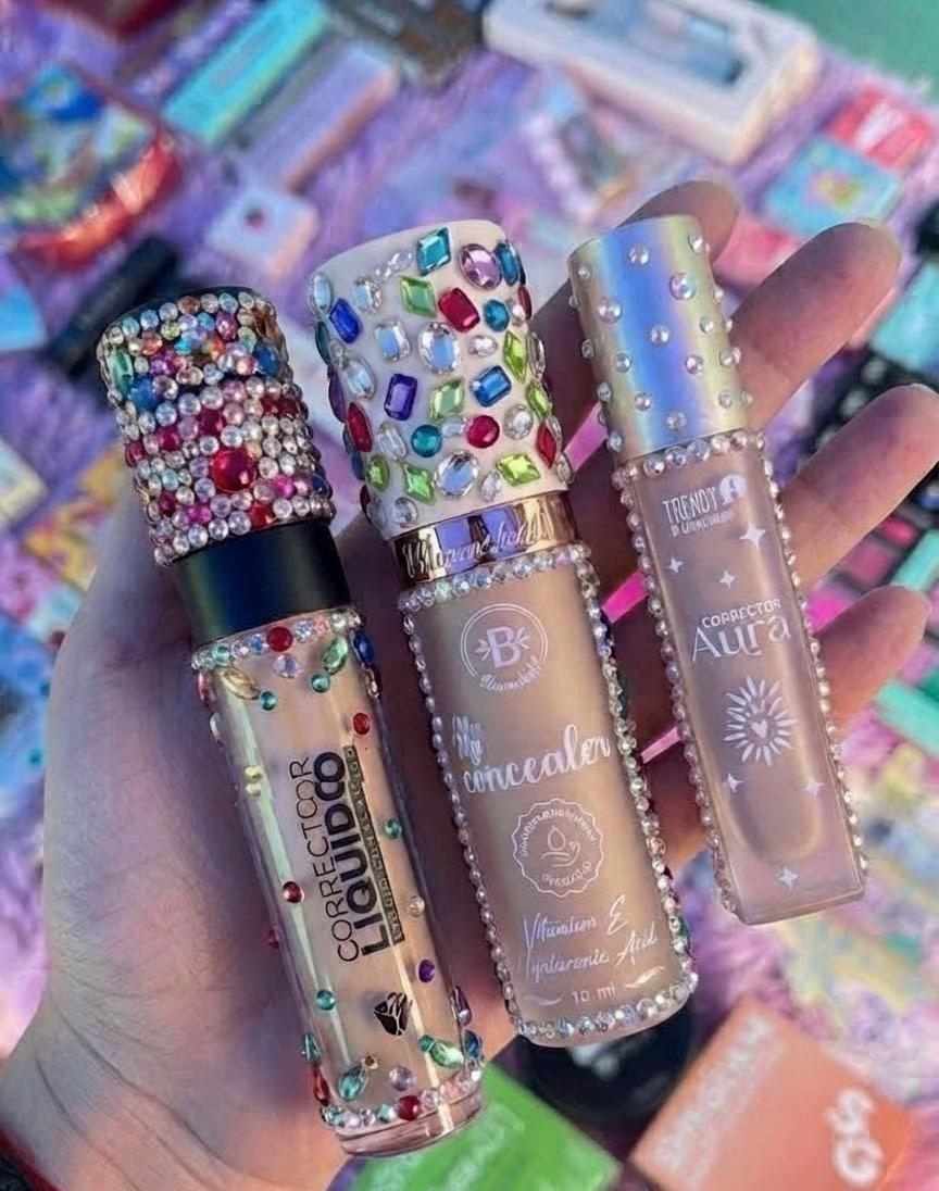 @Éclat Cosmetics
