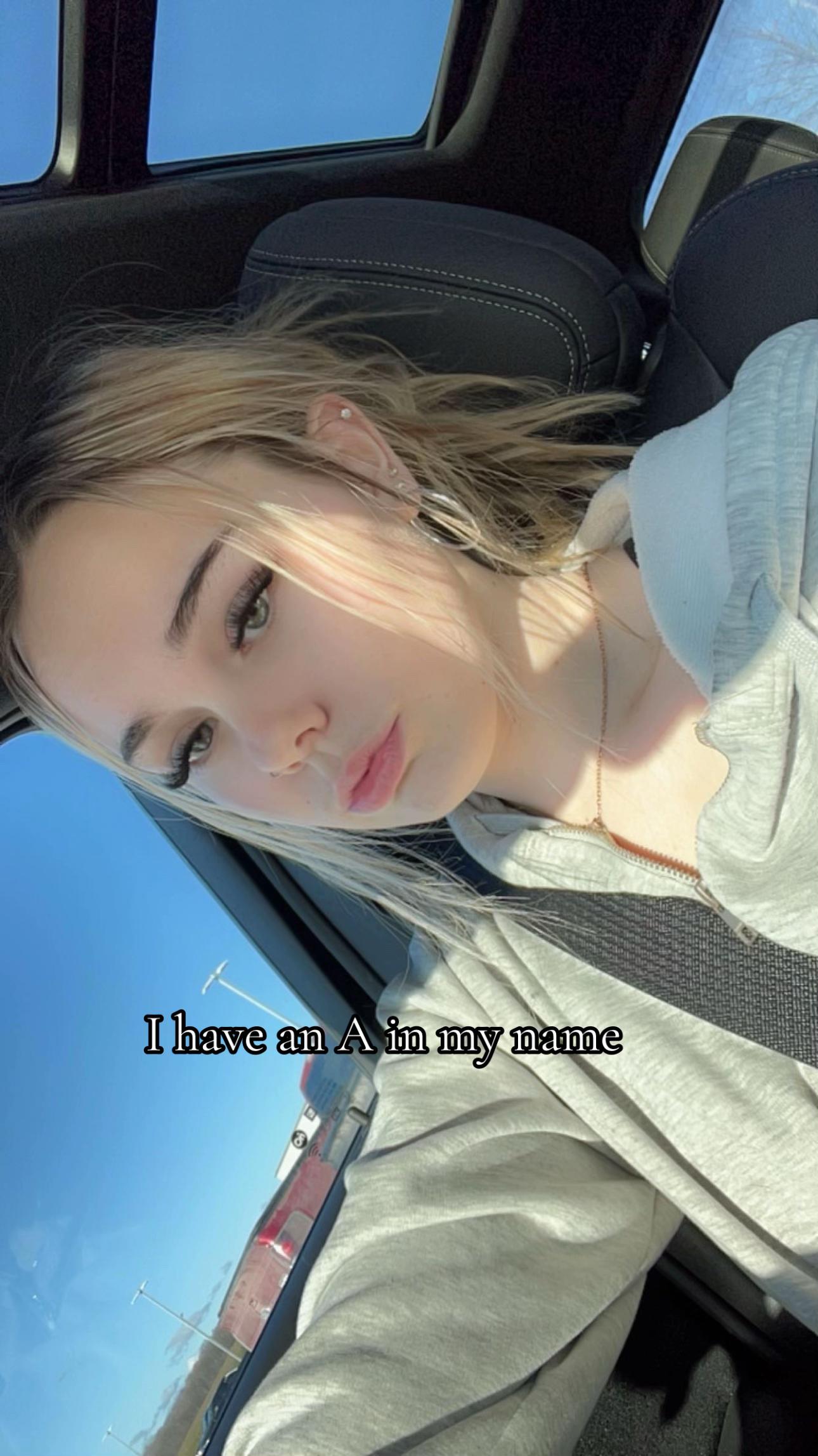 @ℒ𝒶𝓊𝓇𝒶