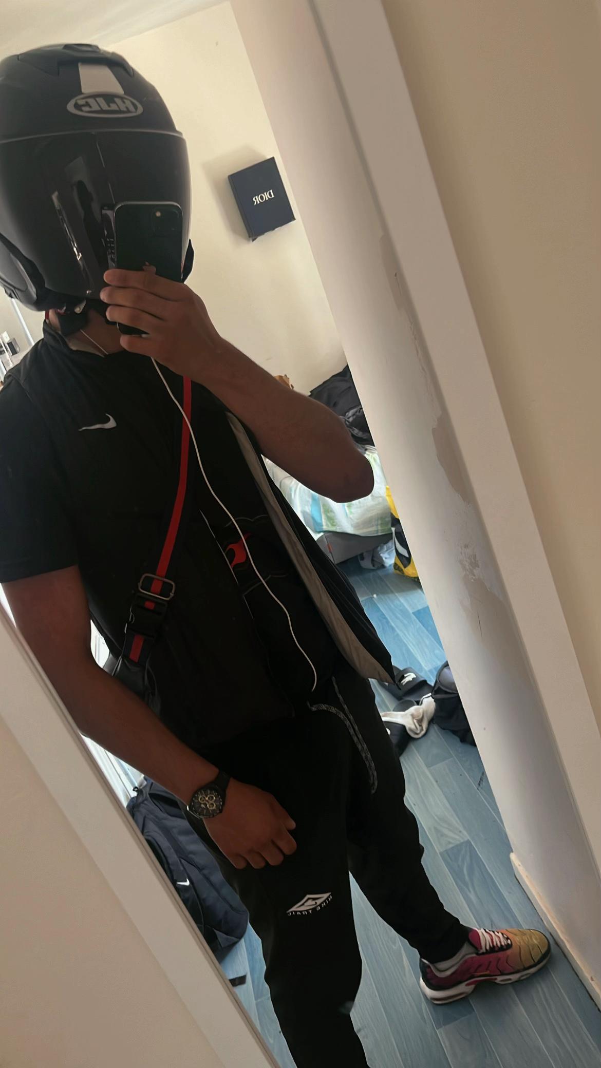 @Tysm3y⭕️