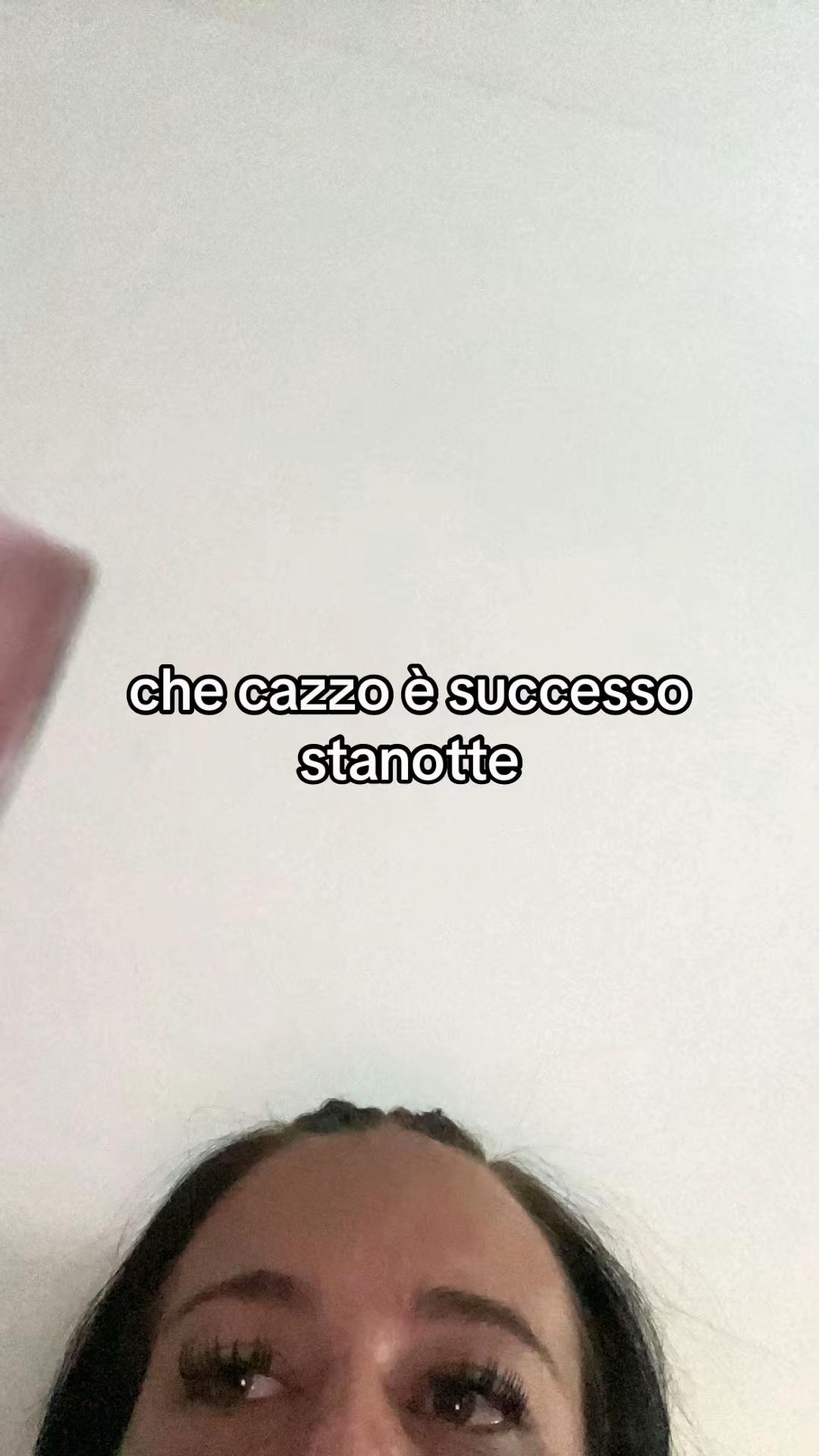 @🐊💋