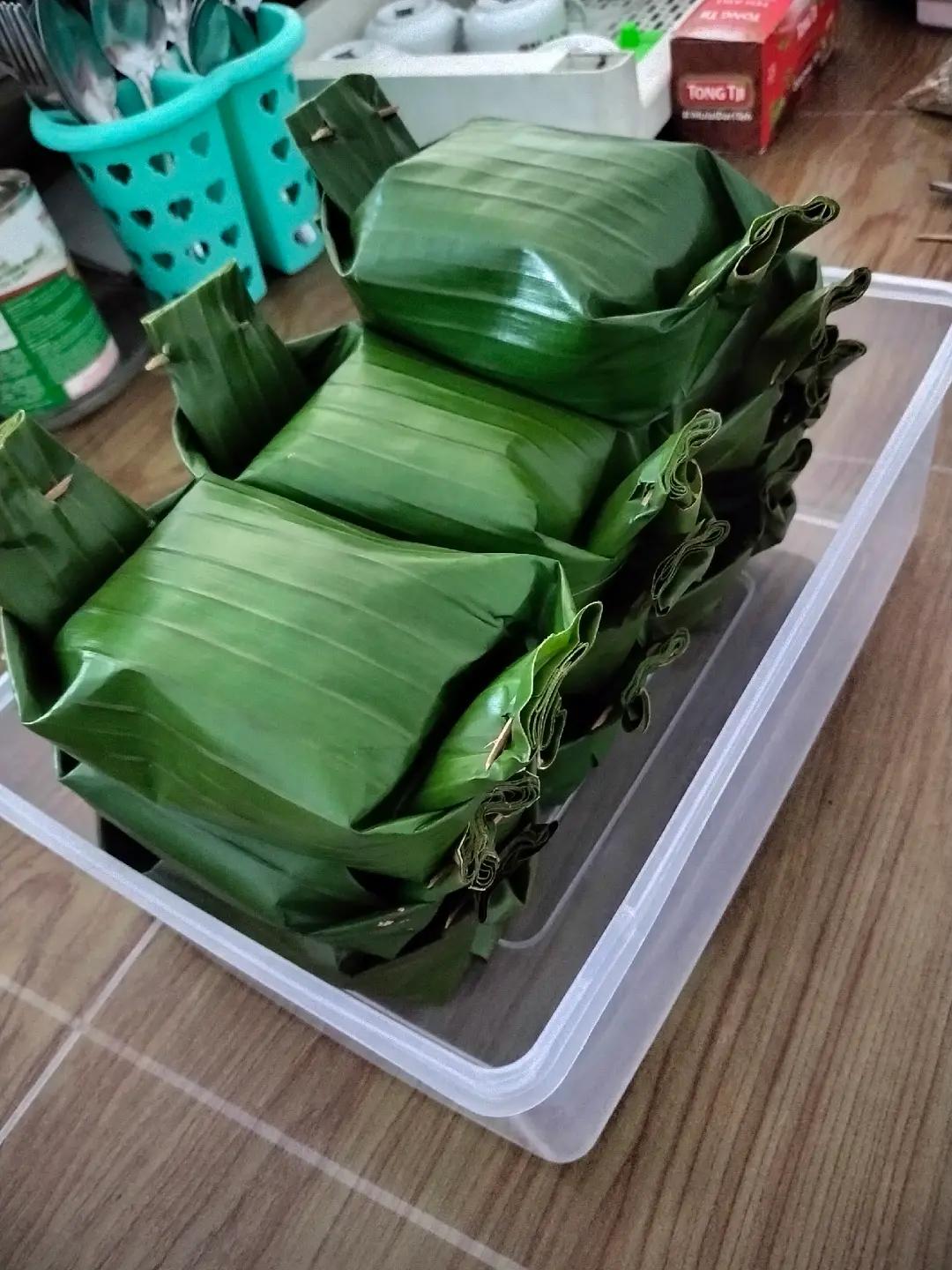 @Warkop angkringan mbak emi