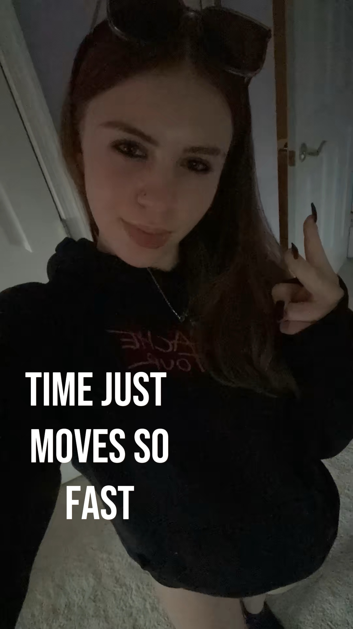 @⃟