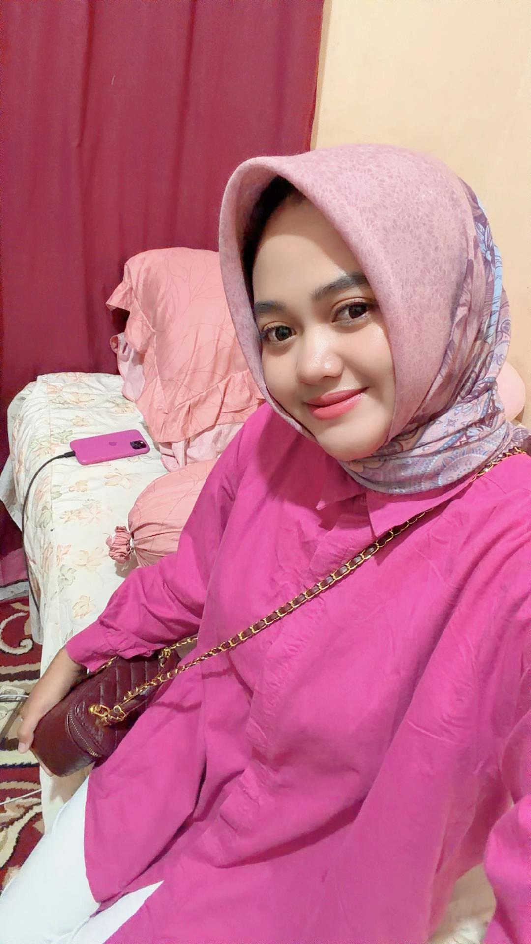 @Hello.Putri ๐