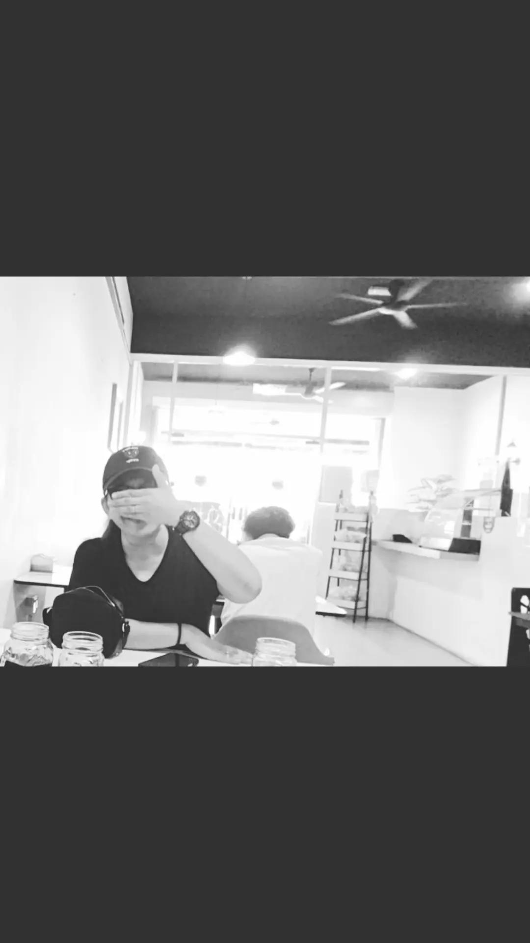 @ThisisD.ID