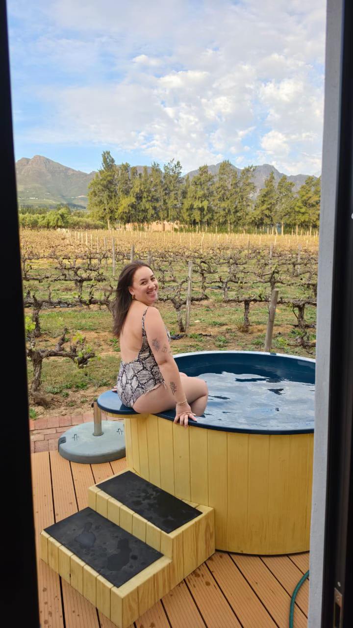 @Juanita | Travel + Lifestyle