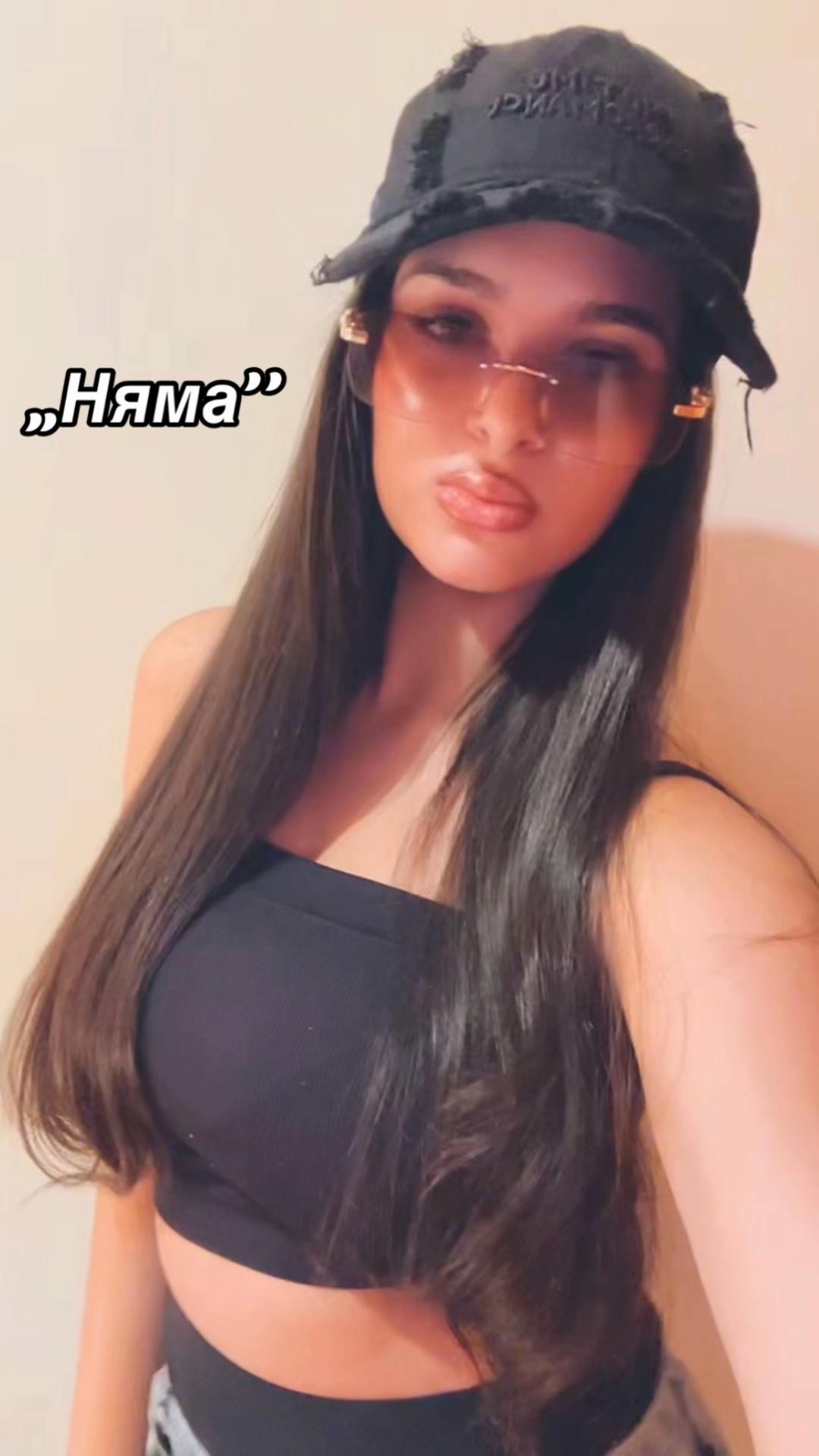 @Suzi Hristova