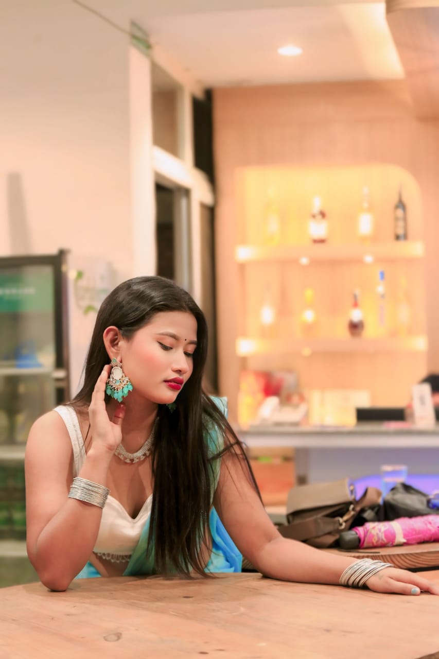 @cristeenachaudhary