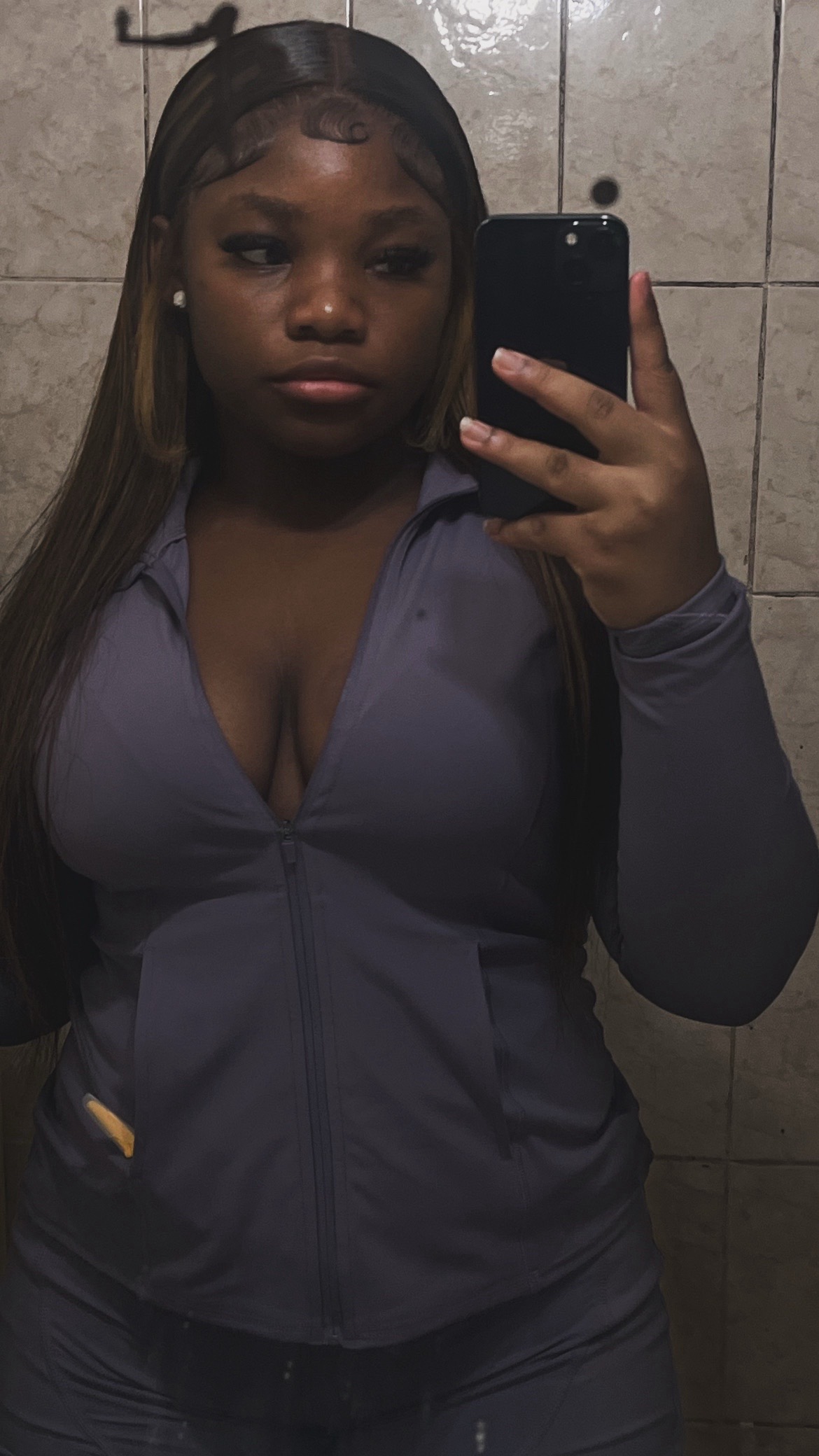@katiana_048