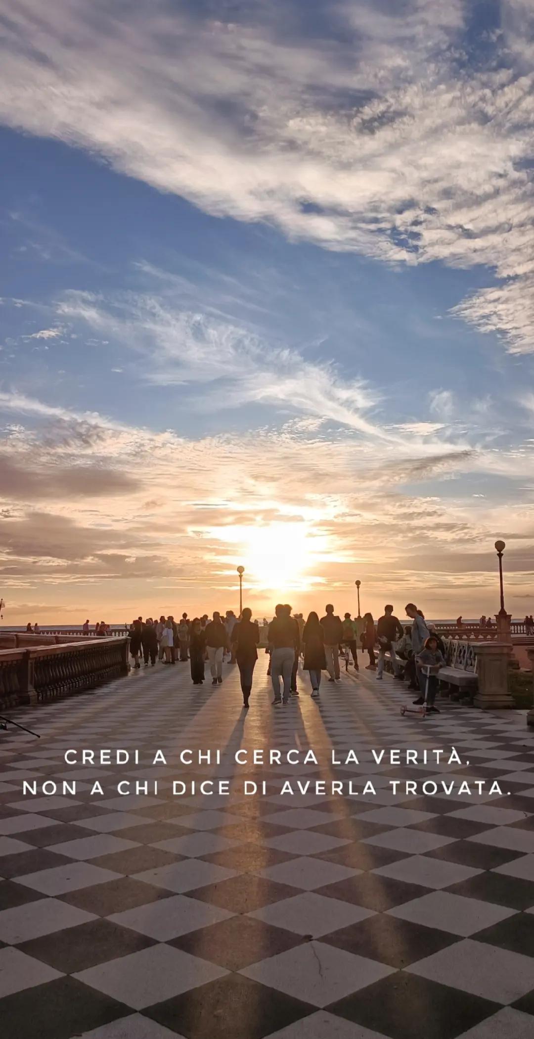 @Cesario, Food & Travel Creator