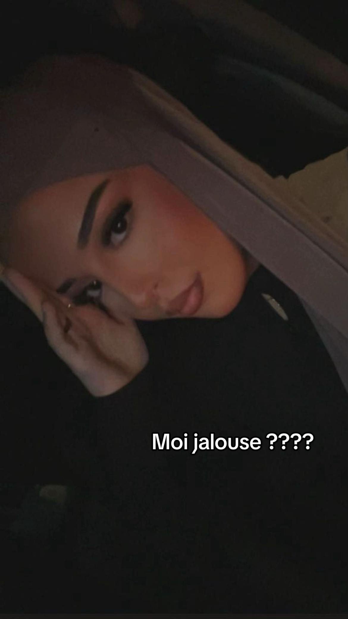 @Le s