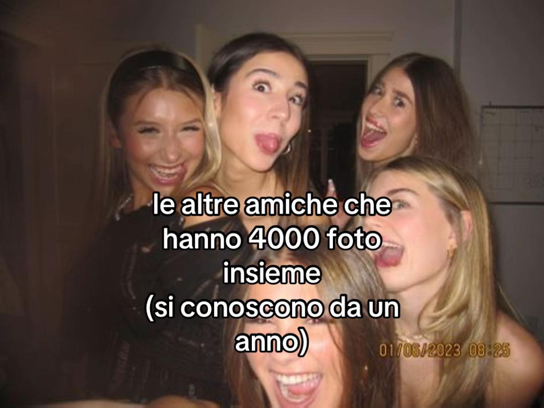 @𝓖𝓵𝓸𝓻𝓲𝓪