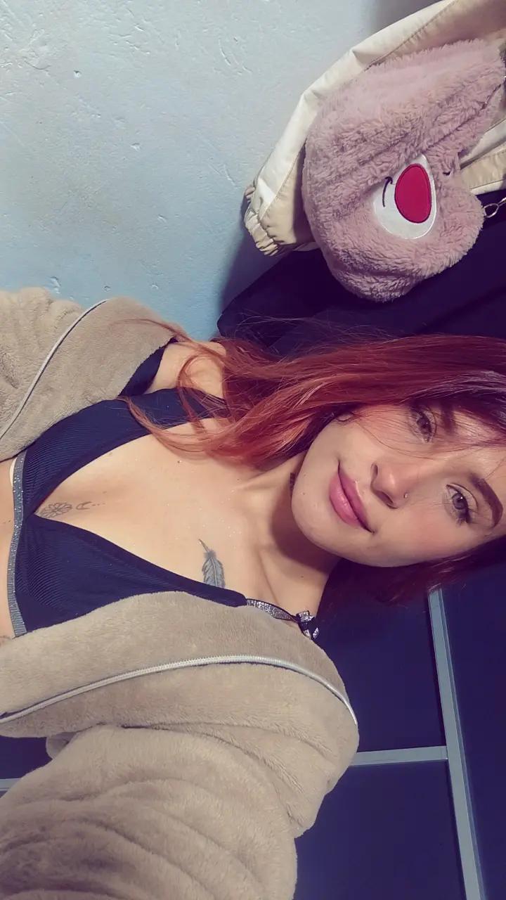 @laura daniela.08.