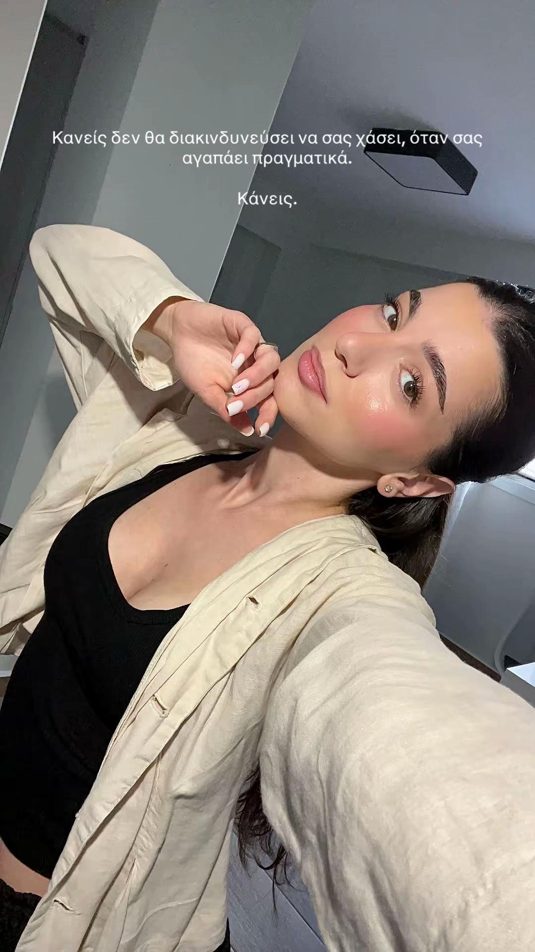 @xrysa.tzom