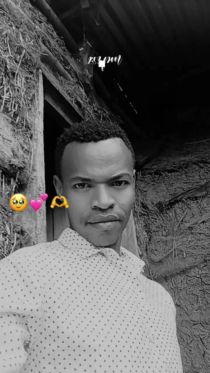 @https://www.tiktok.com/@bezaa.