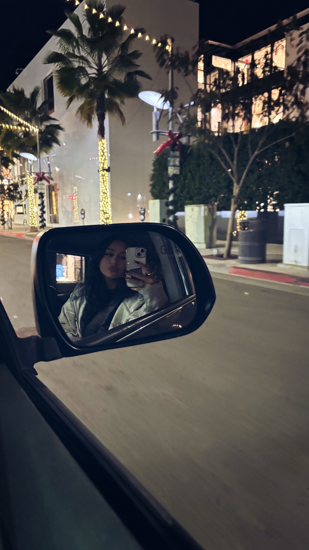 @z🌟