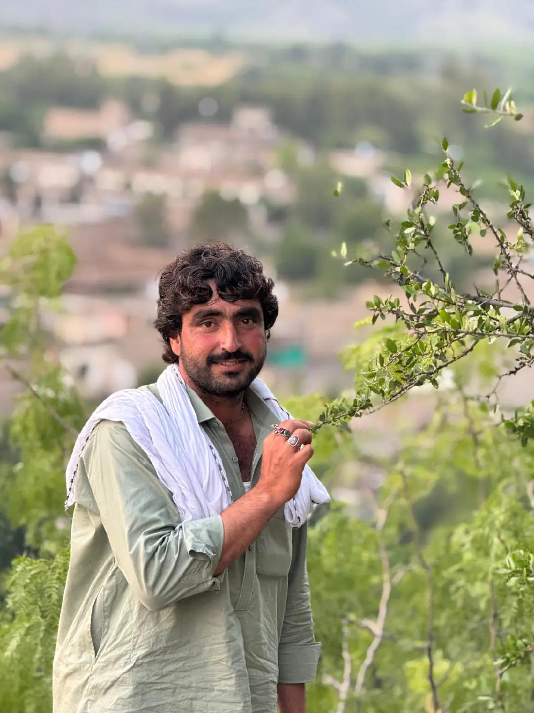 @Mughis Ul Hassan