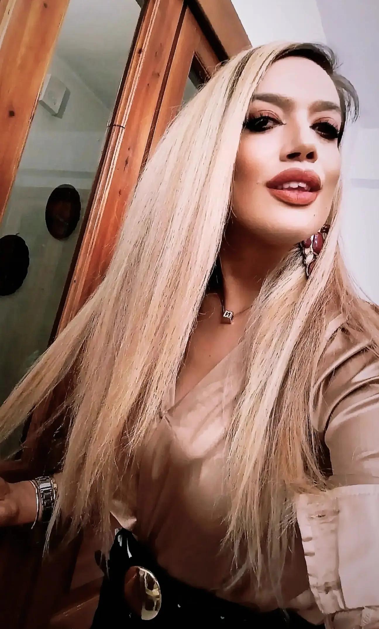 @Freideriki_Kou