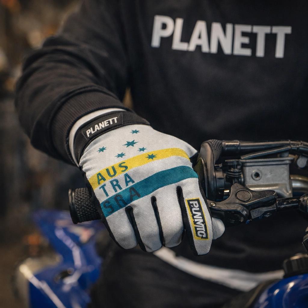 @planettcustoms
