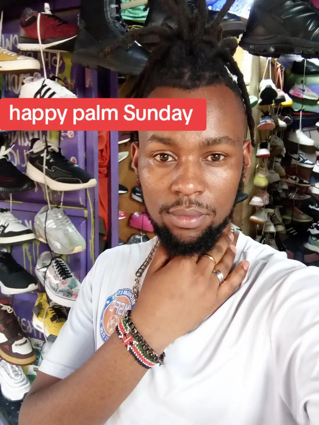 @KING 👑 OF EAST