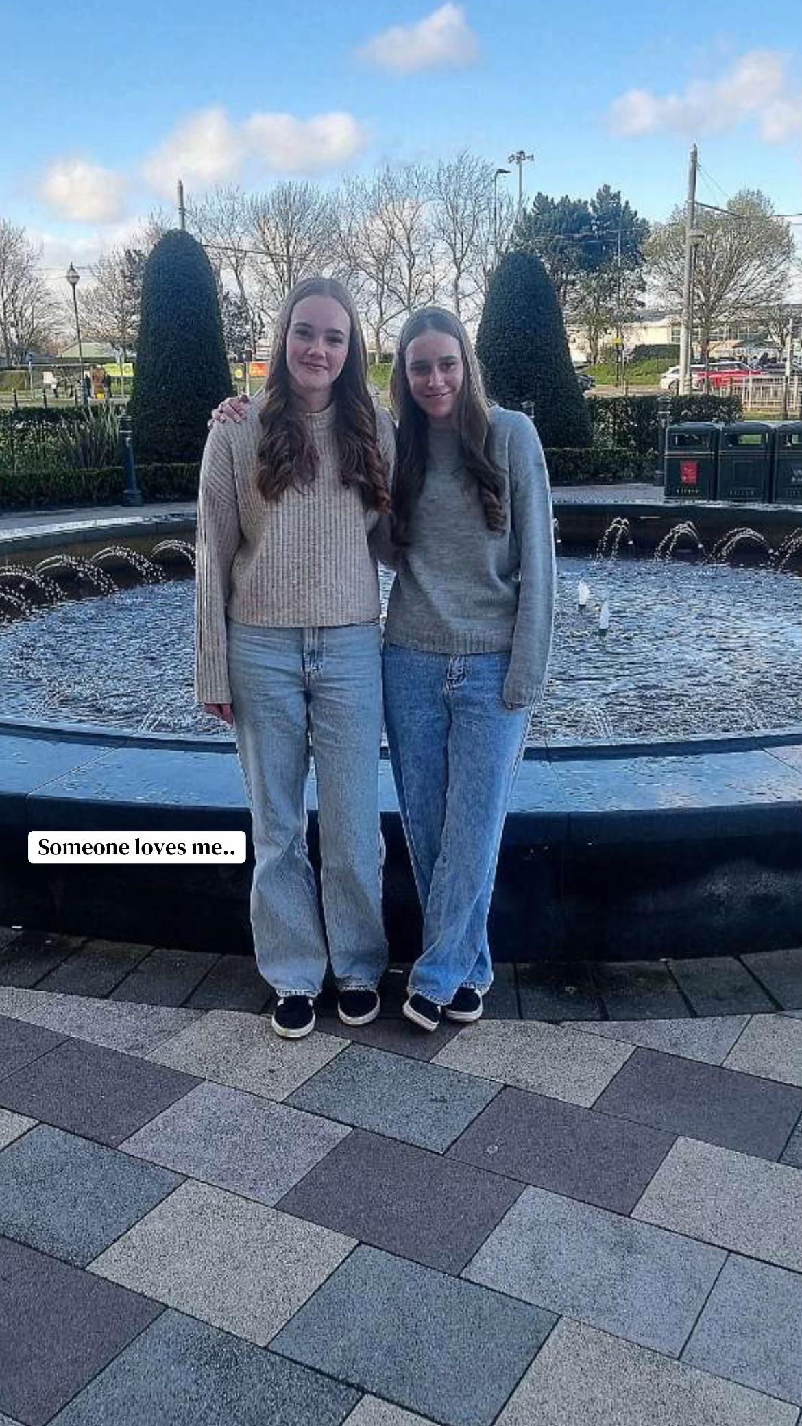 @&sup1;&sup1;𝐬𝐤𝐲𝐞𝐞𝐞⁶+&sup3;&sup1;