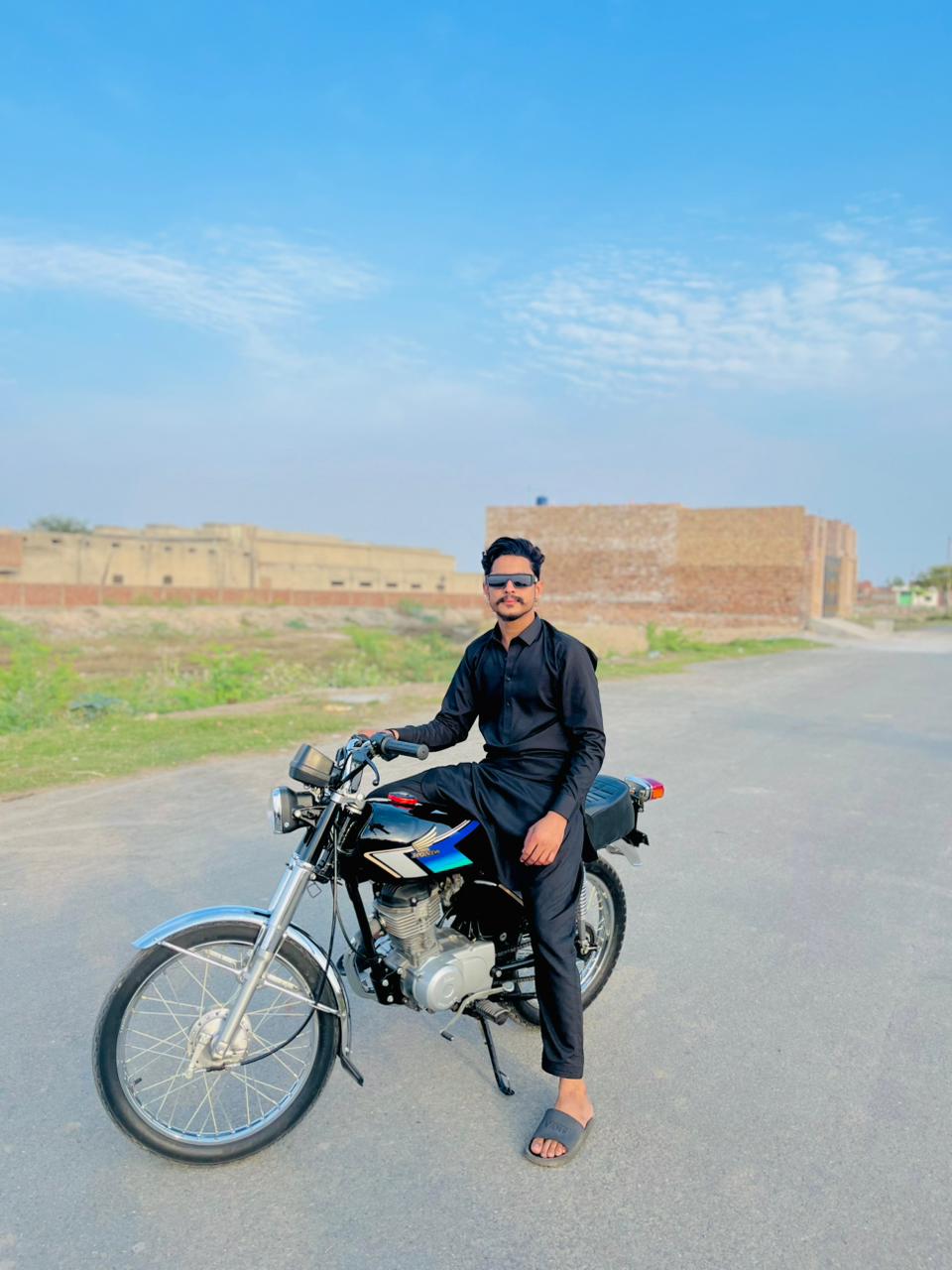 @Mubeen rajpoot