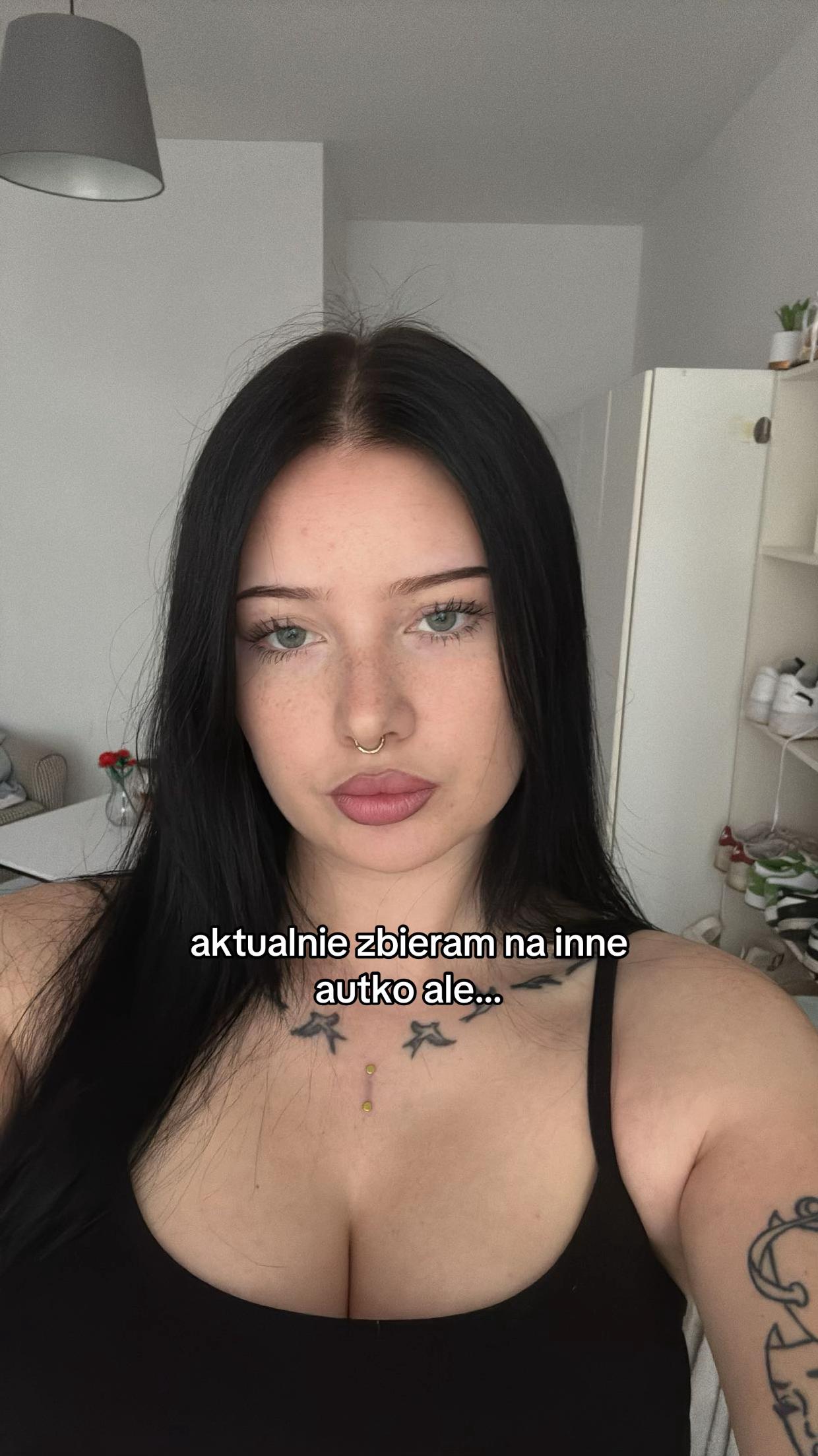 @𝐊𝐈𝐍𝐈𝐀🍸🐆