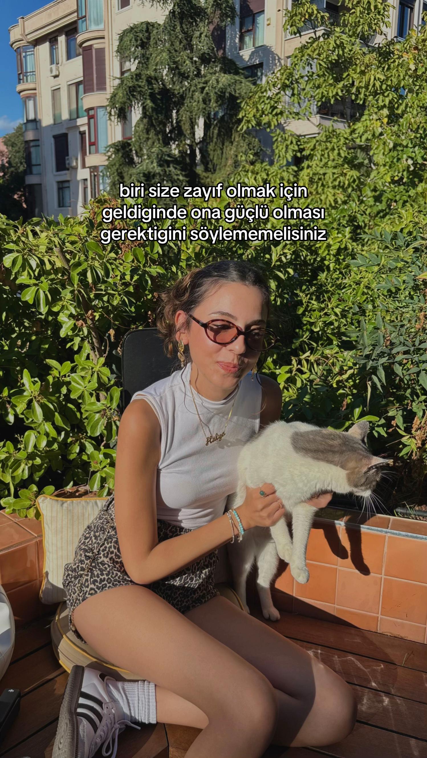 @hülya💌