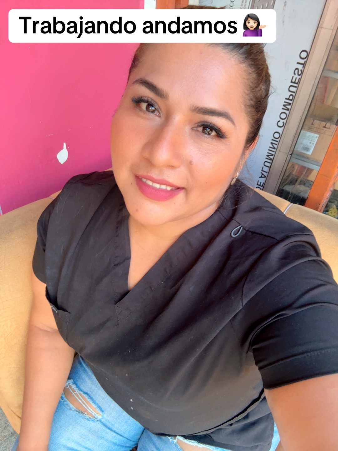 @Ligia Elena🦋