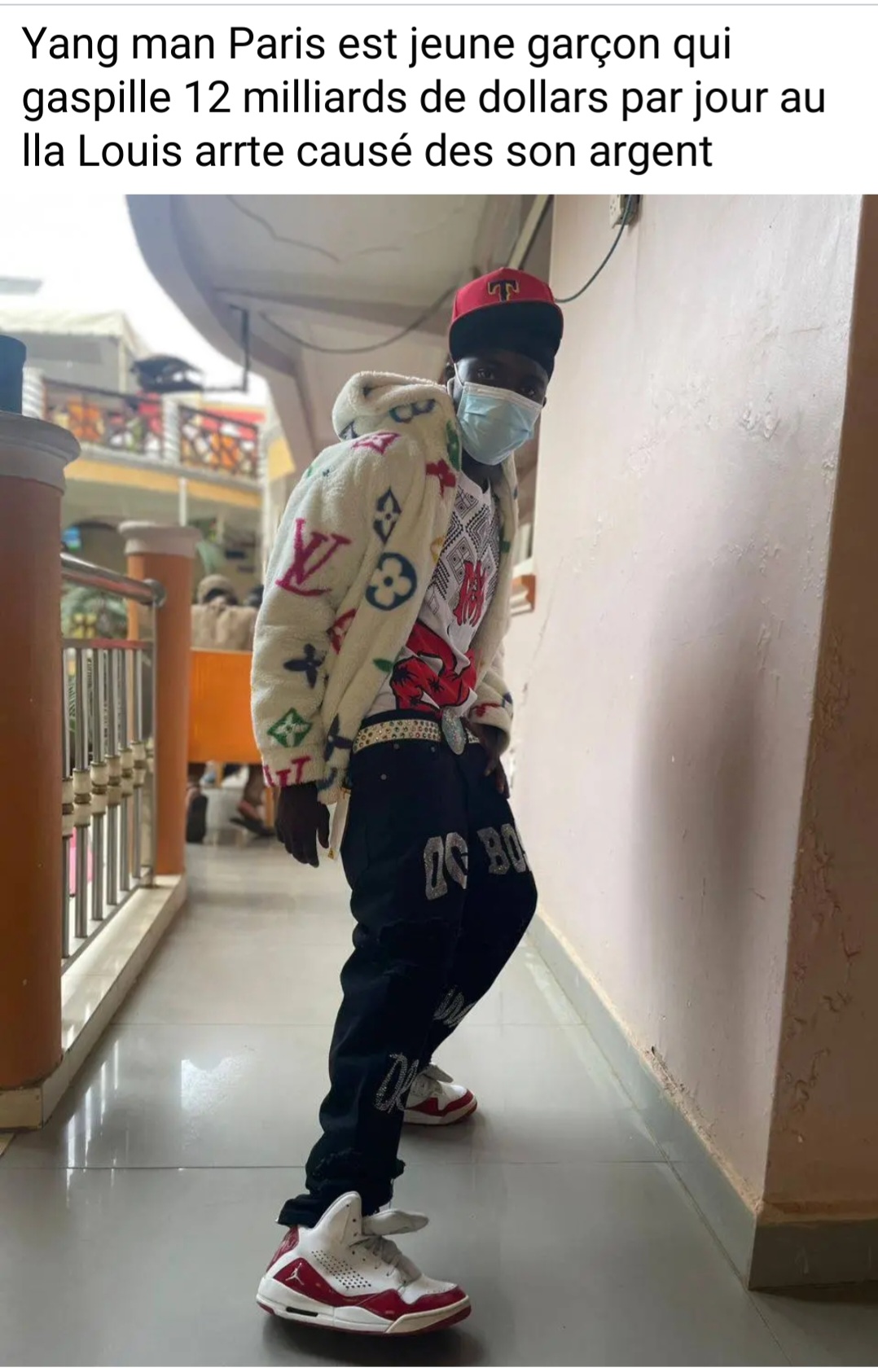 @Young man officiel