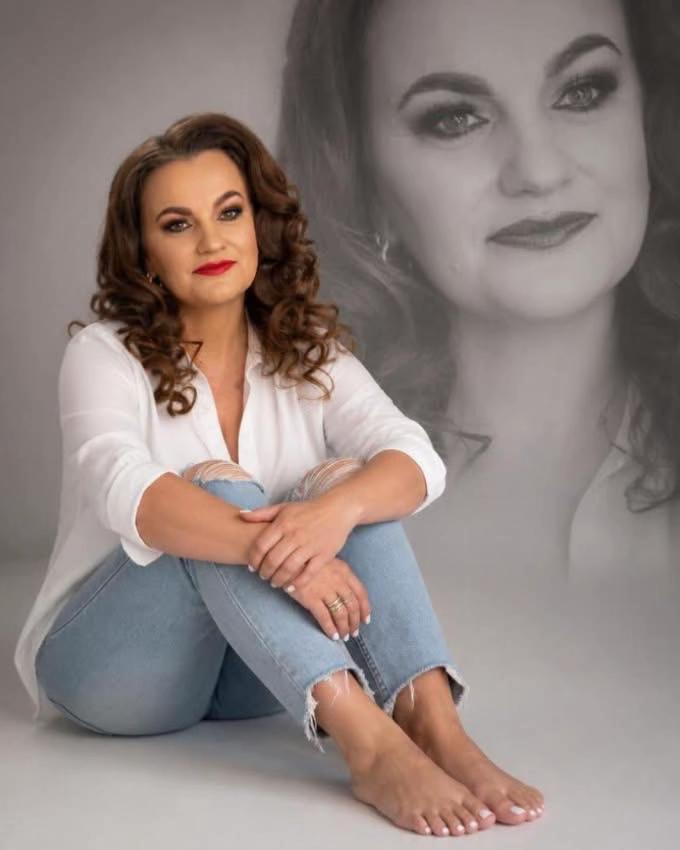 @Alina D Georgiana