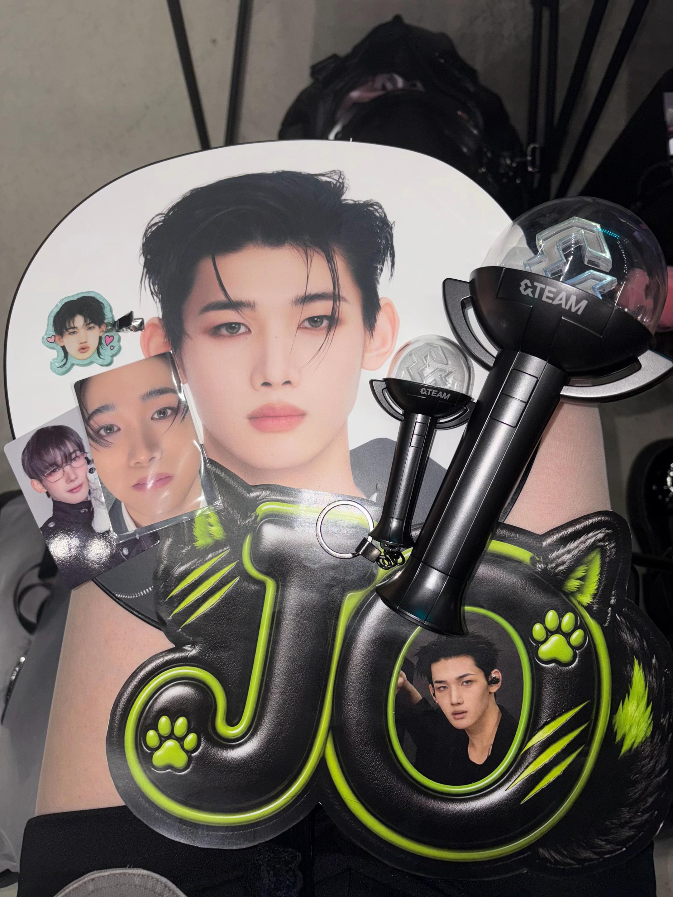 @모모