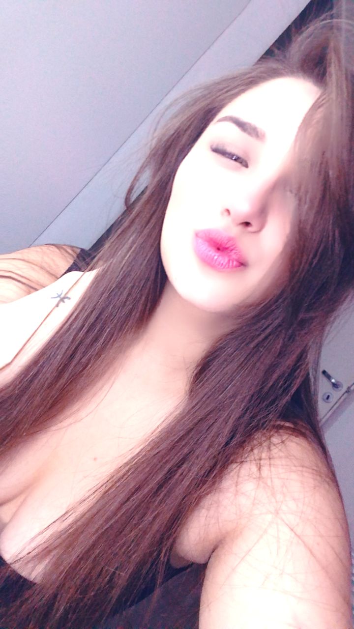 @𝒫