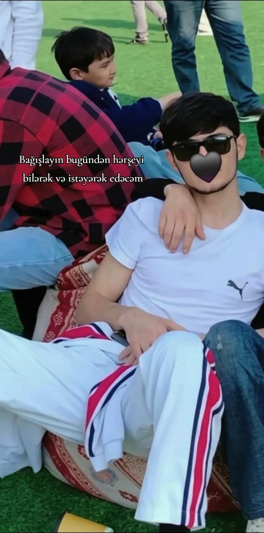 @🦅