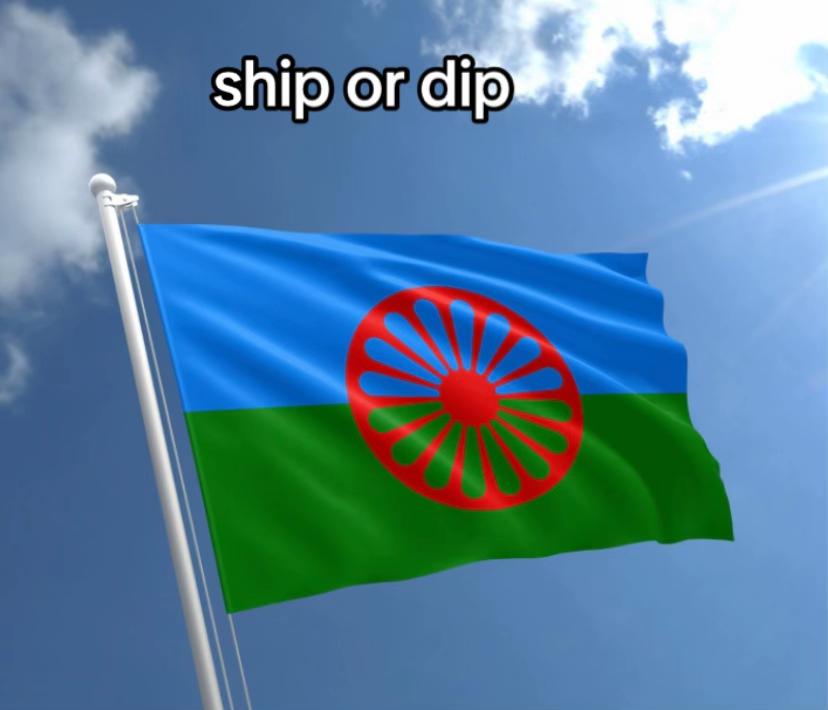 @Ship or dip😜