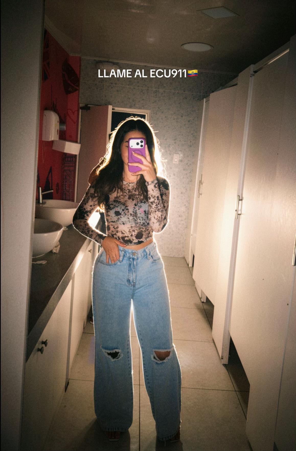 @E L I 🦋