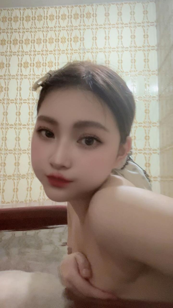 @えむ