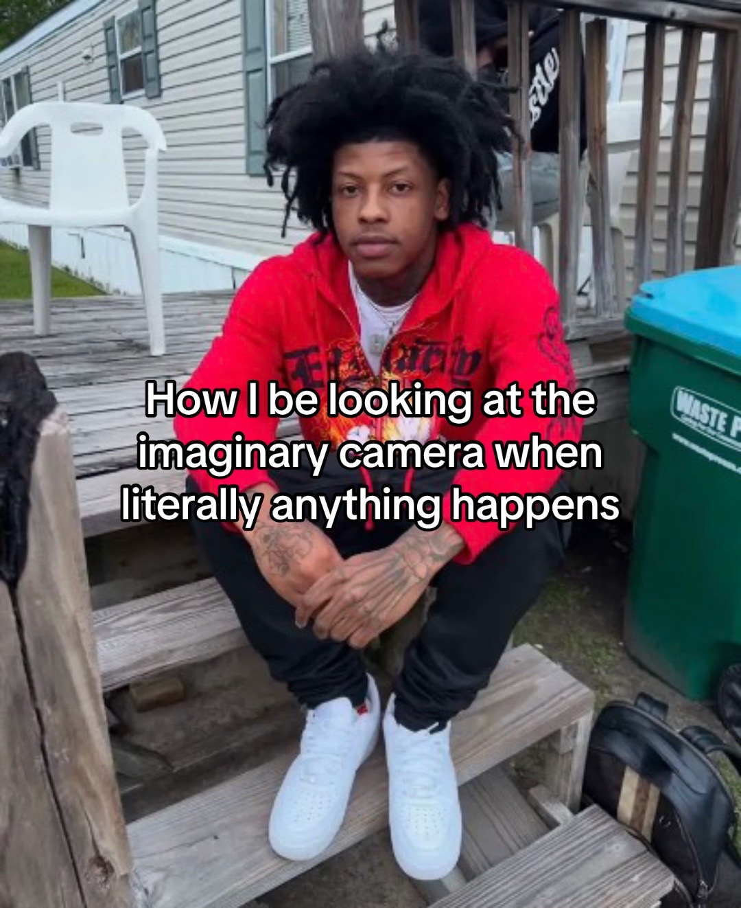 @$B🦍