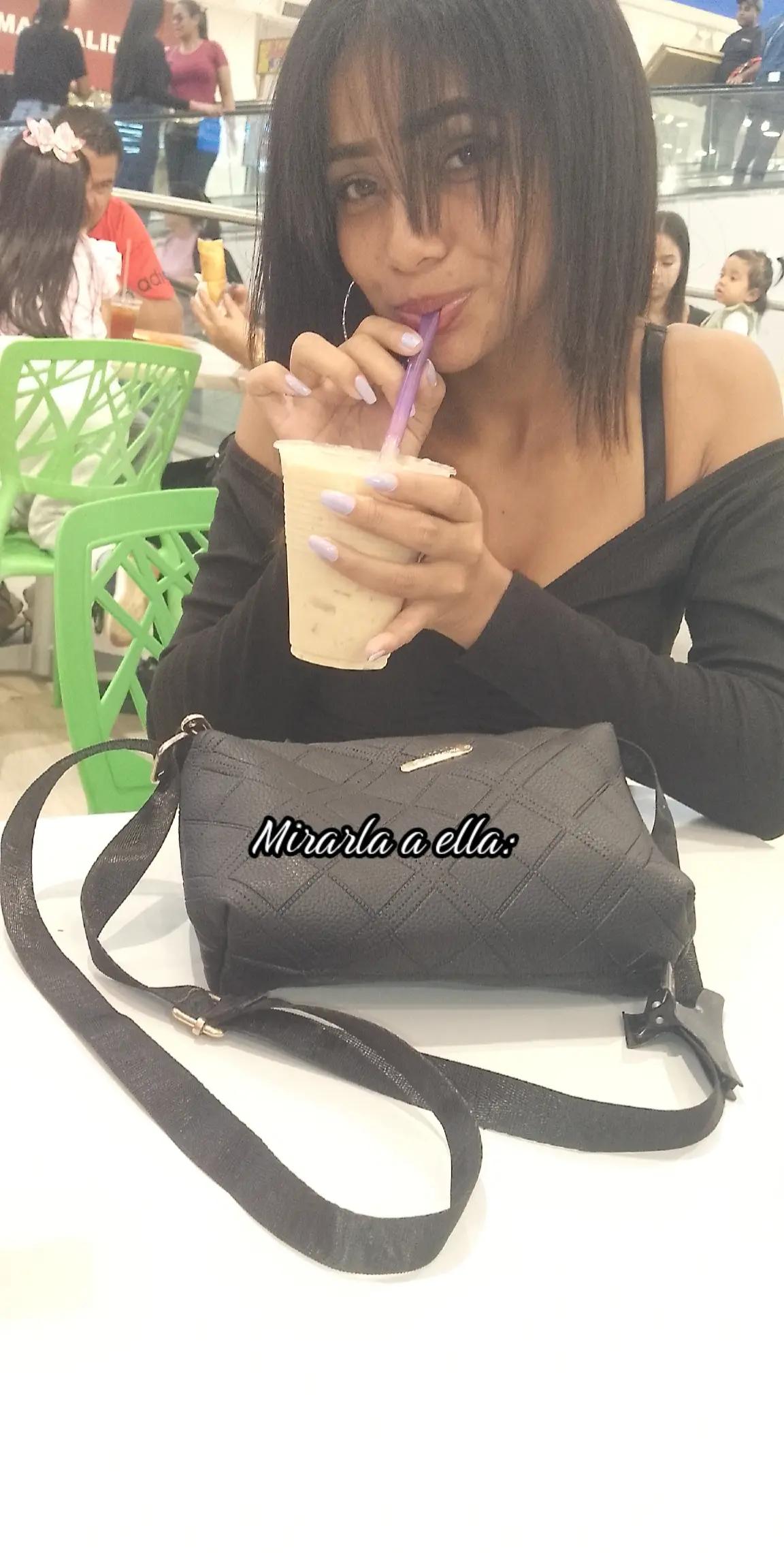 @👑La Peque&ntilde;a👑