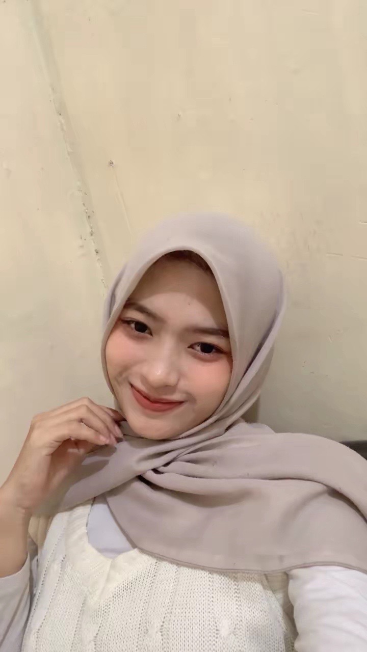 @hazeelnude0