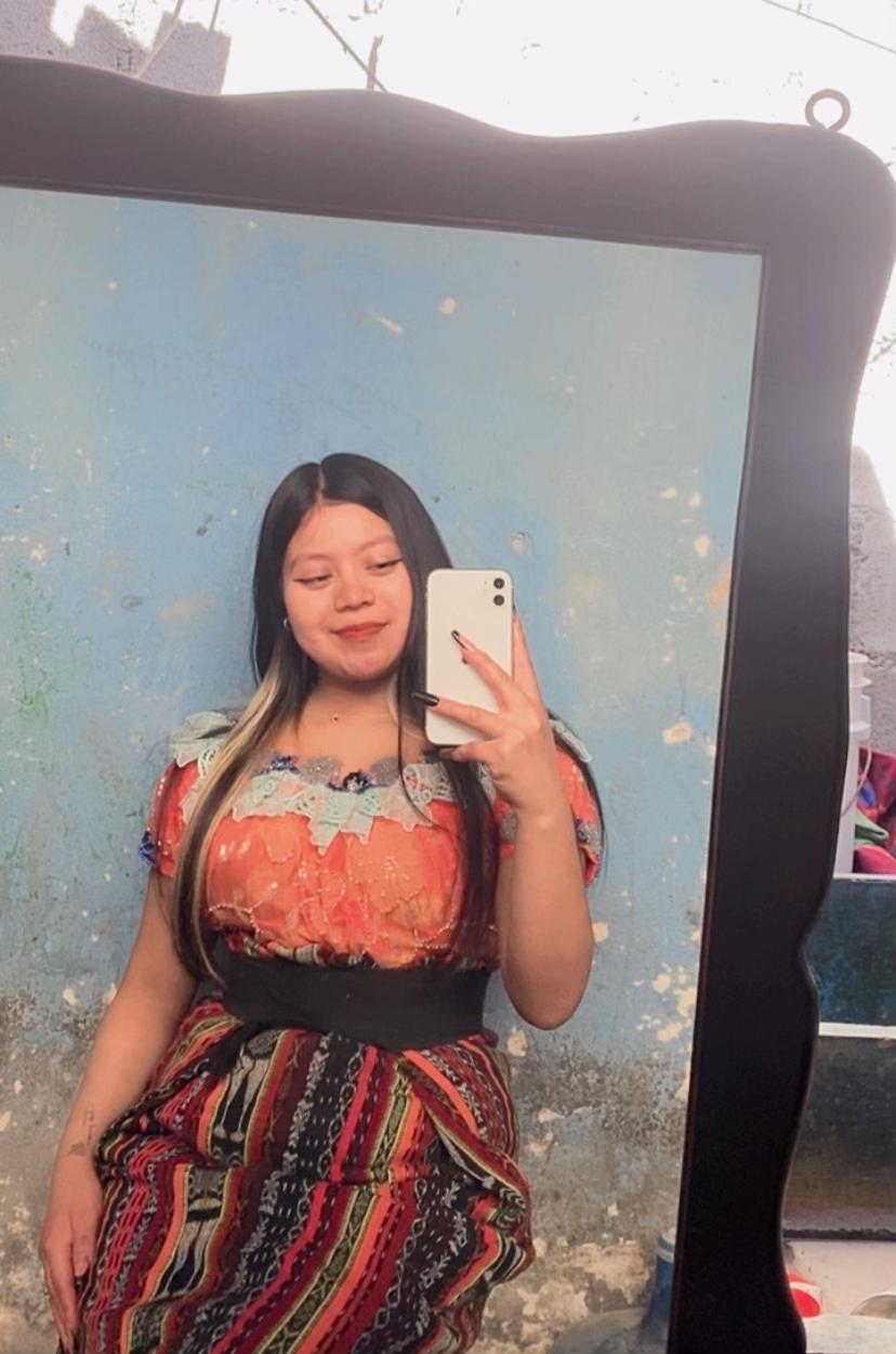 @Elena🦋💙