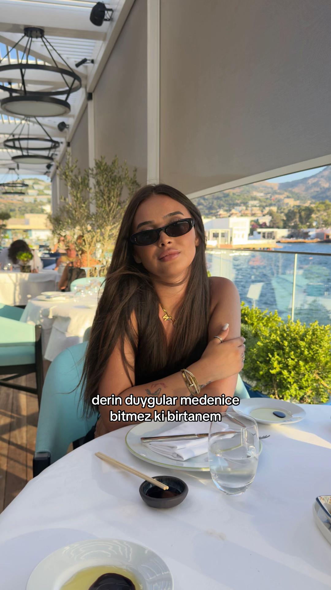 @nazlı