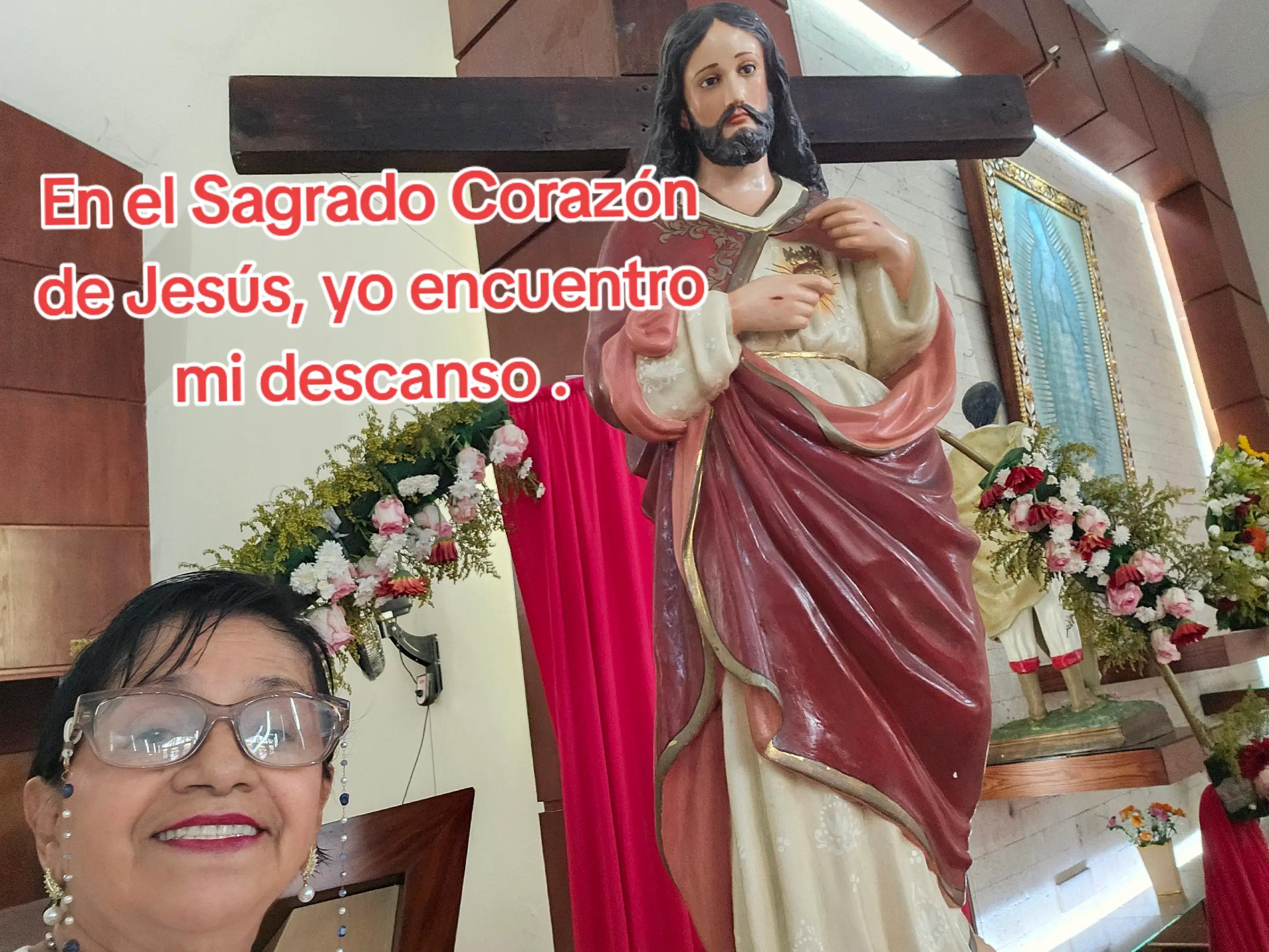 @Lupita V&eacute;lez &uacute;nica