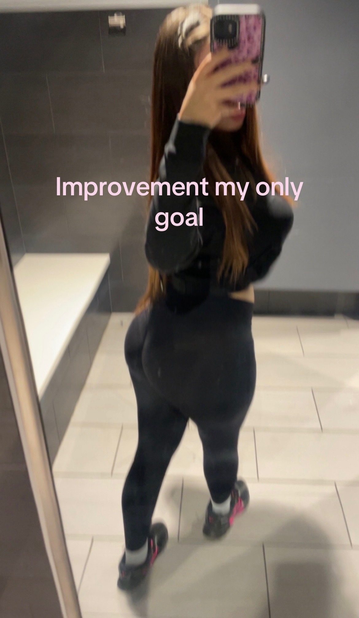 @Lesliee