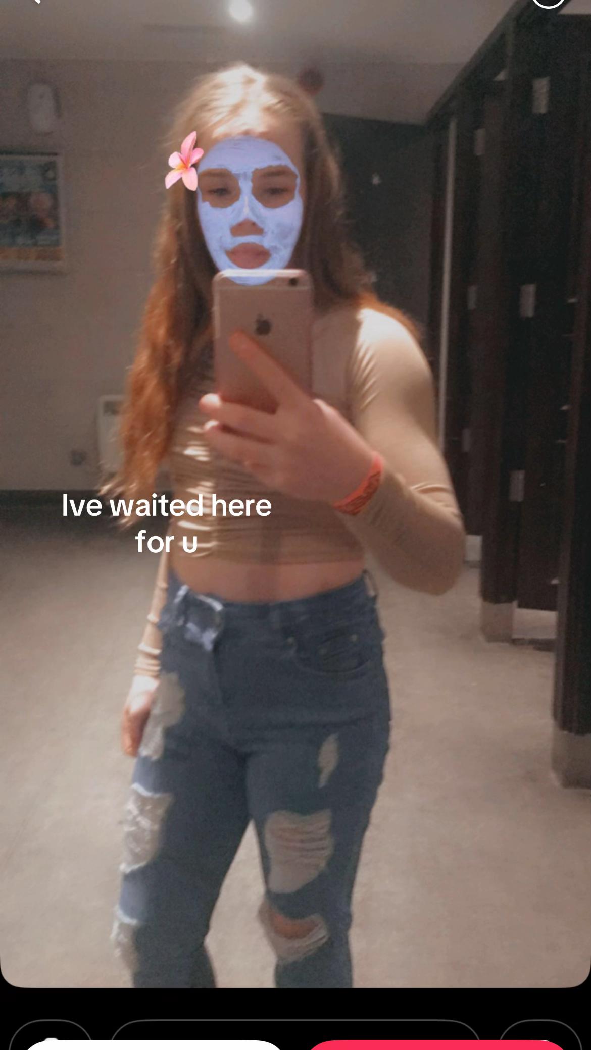 @ꨄ