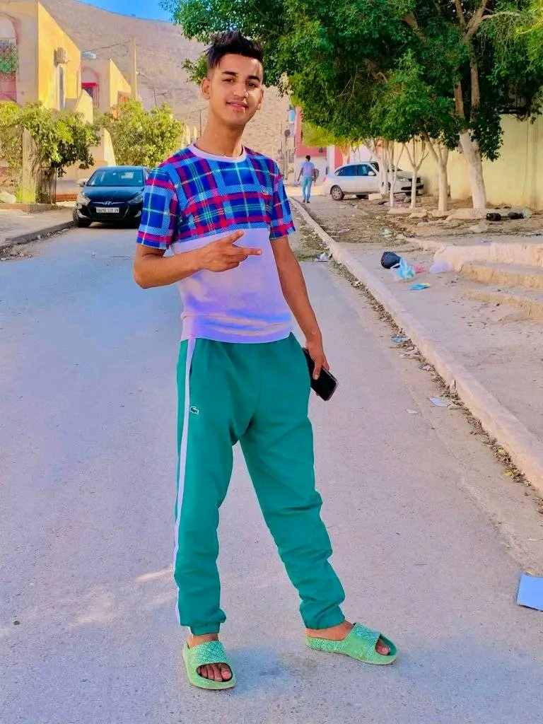 @♥️matiti💋Sigliya🫅🇩🇿