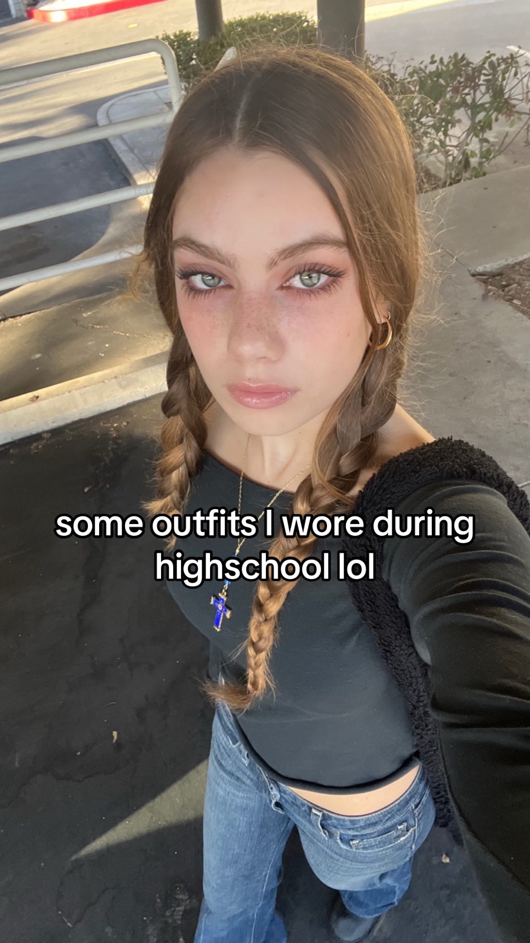 @lily